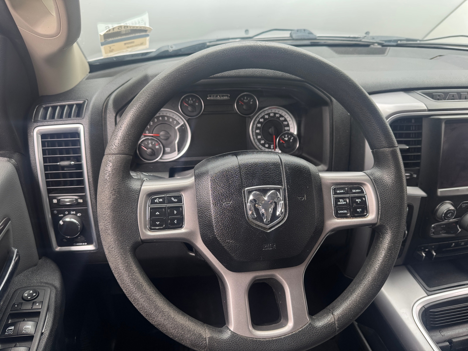 Thumbnail: 2023 RAM 1500 Classic - 5
