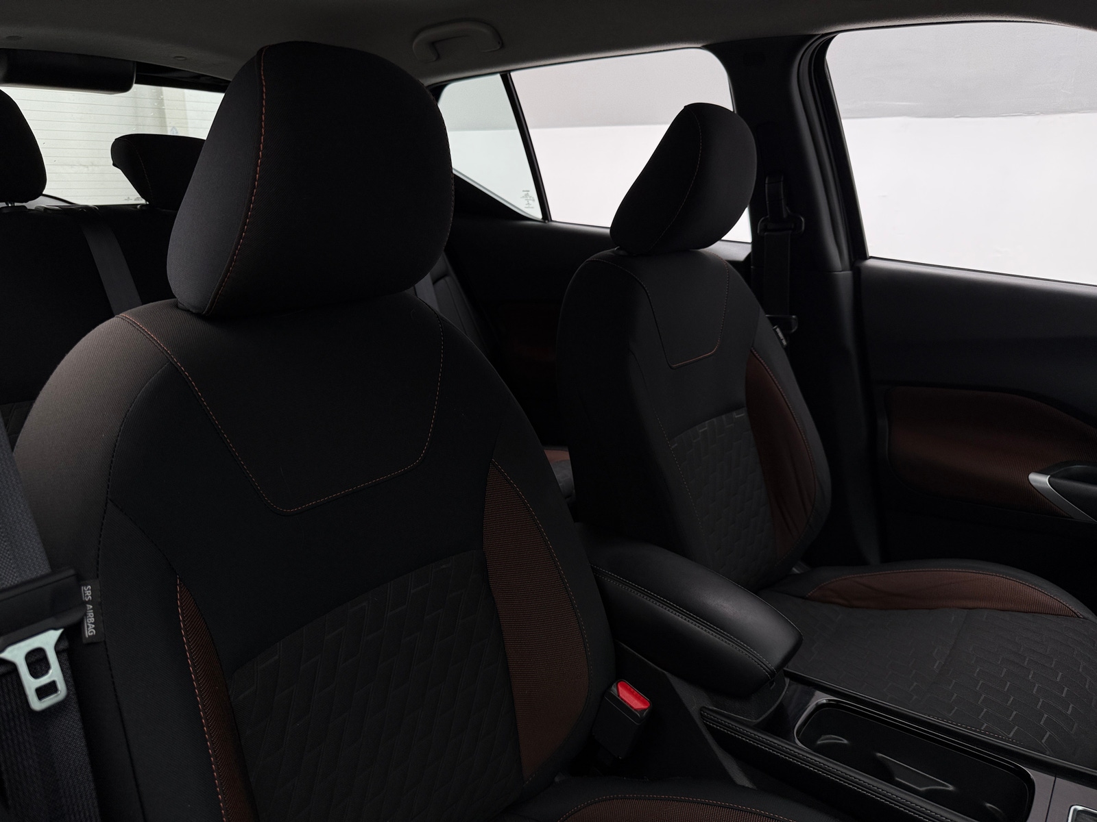 Thumbnail: 2022 Nissan Kicks - 2