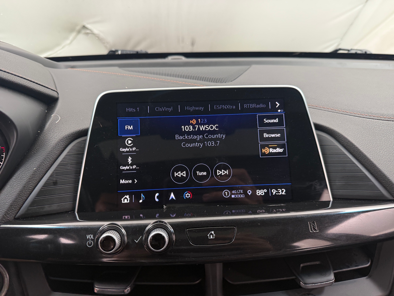 Thumbnail: 2021 Cadillac CT4 - 3