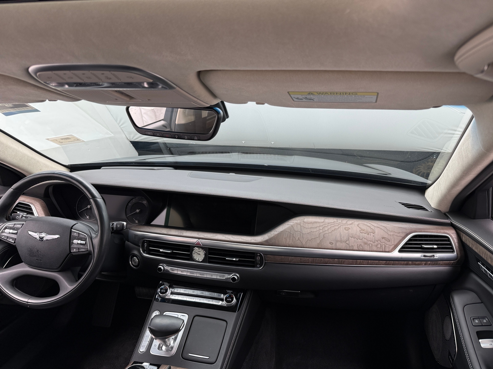 Thumbnail: 2021 Genesis G90 - 2