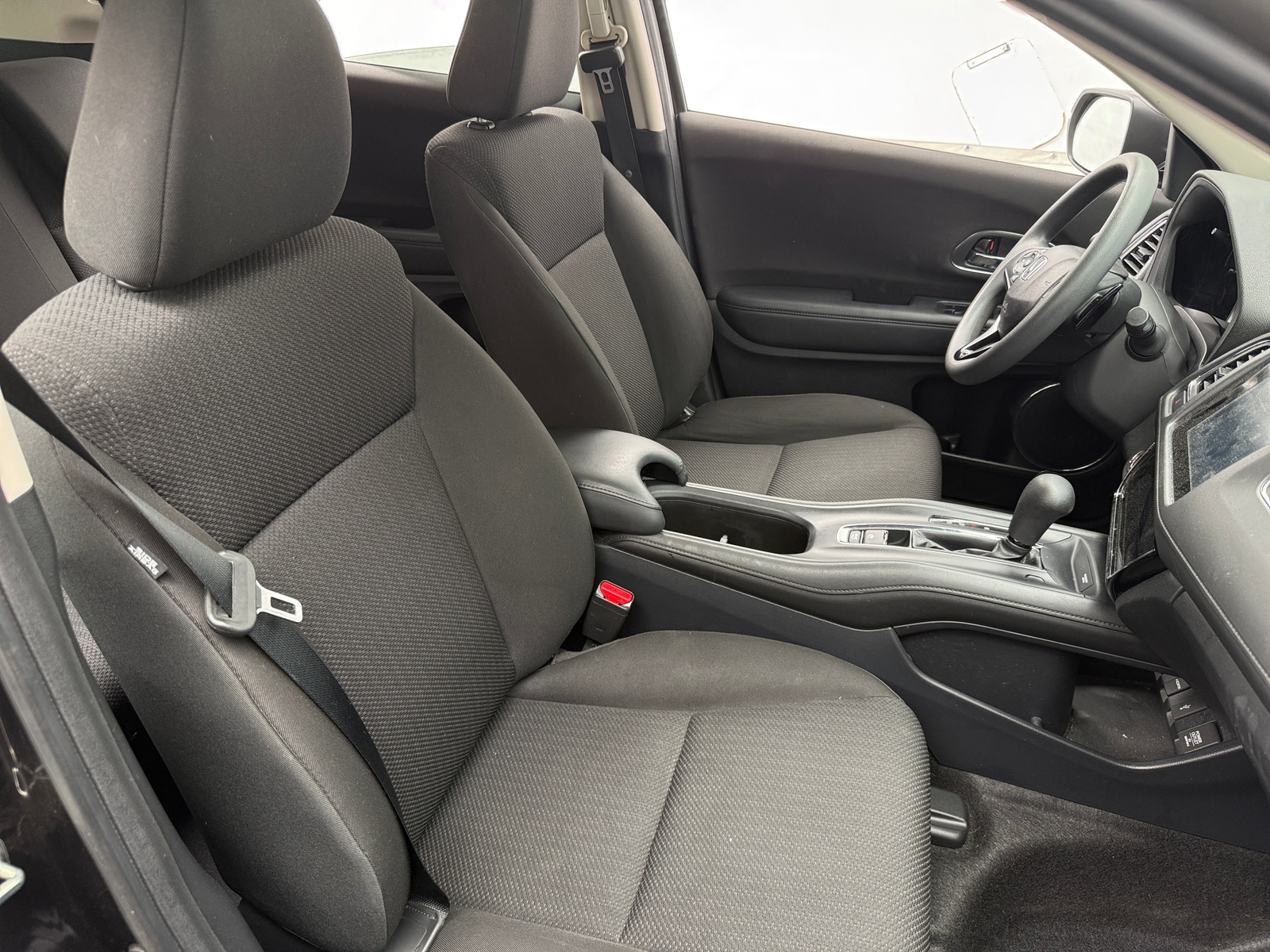 Thumbnail: 2018 Honda HR-V - 2
