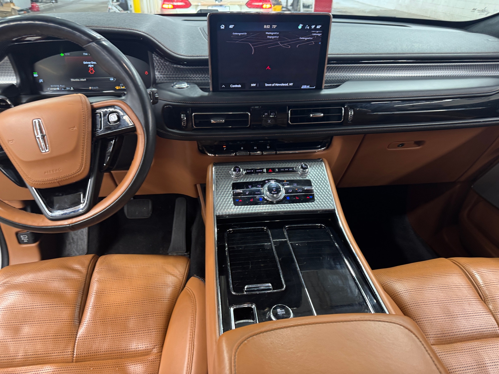 Thumbnail: 2021 Lincoln Aviator - 2