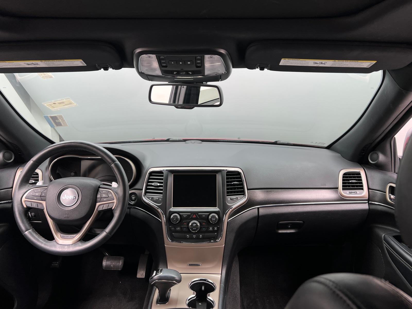 Thumbnail: 2015 Jeep Grand Cherokee - 2