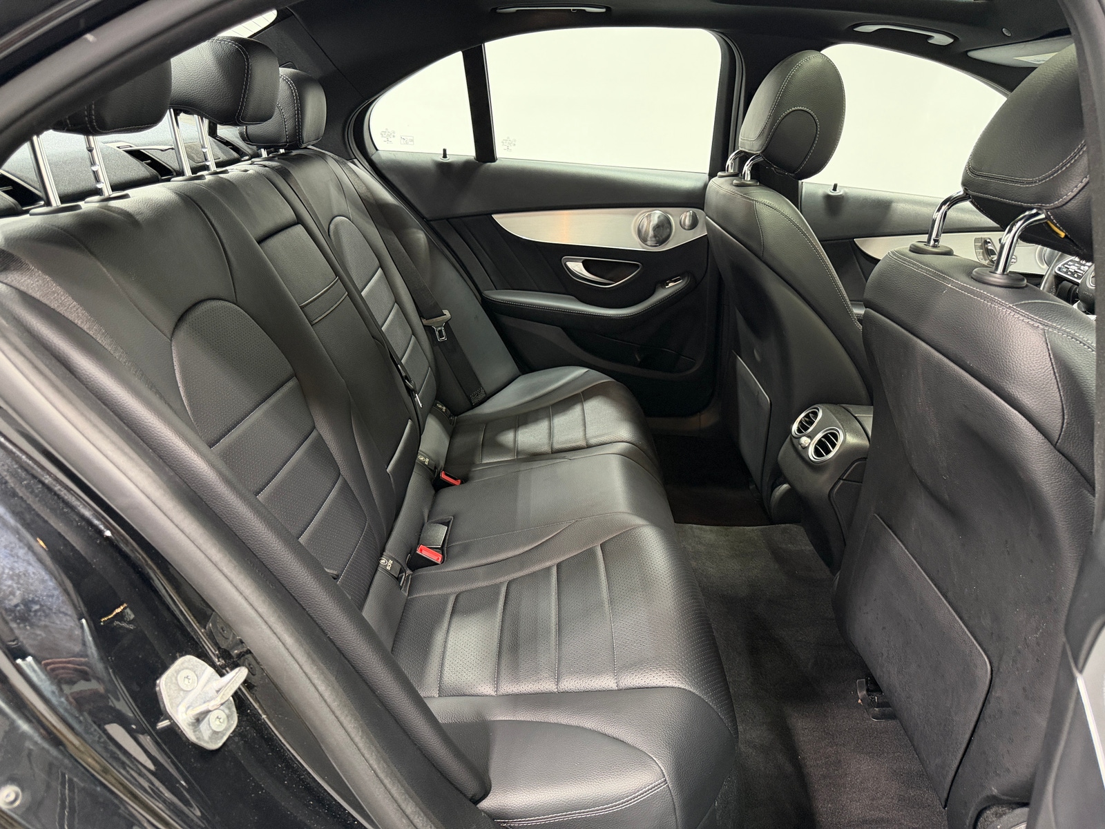 Thumbnail: 2019 Mercedes-Benz C-Class - 5