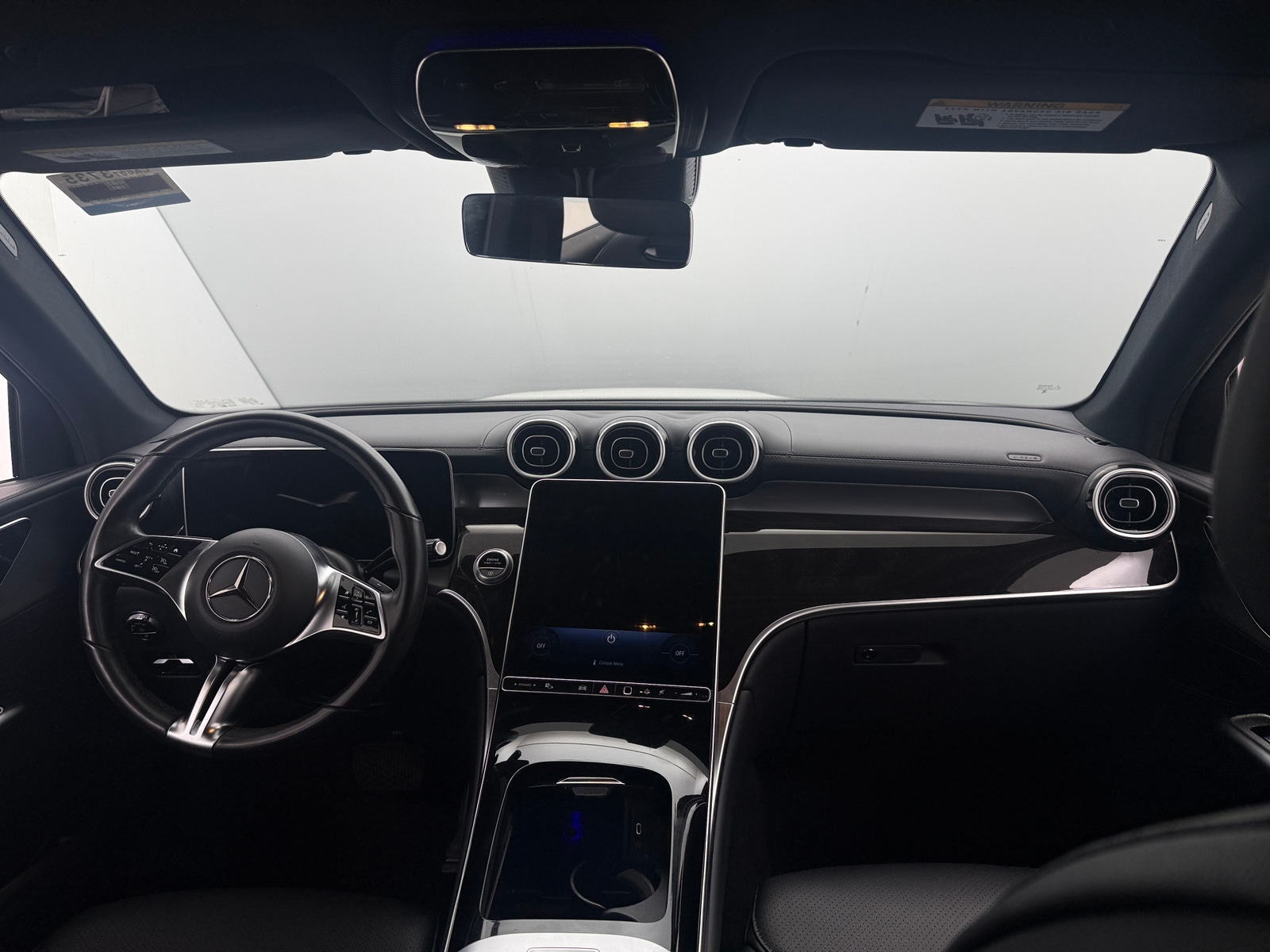 Thumbnail: 2024 Mercedes-Benz GLC - 2