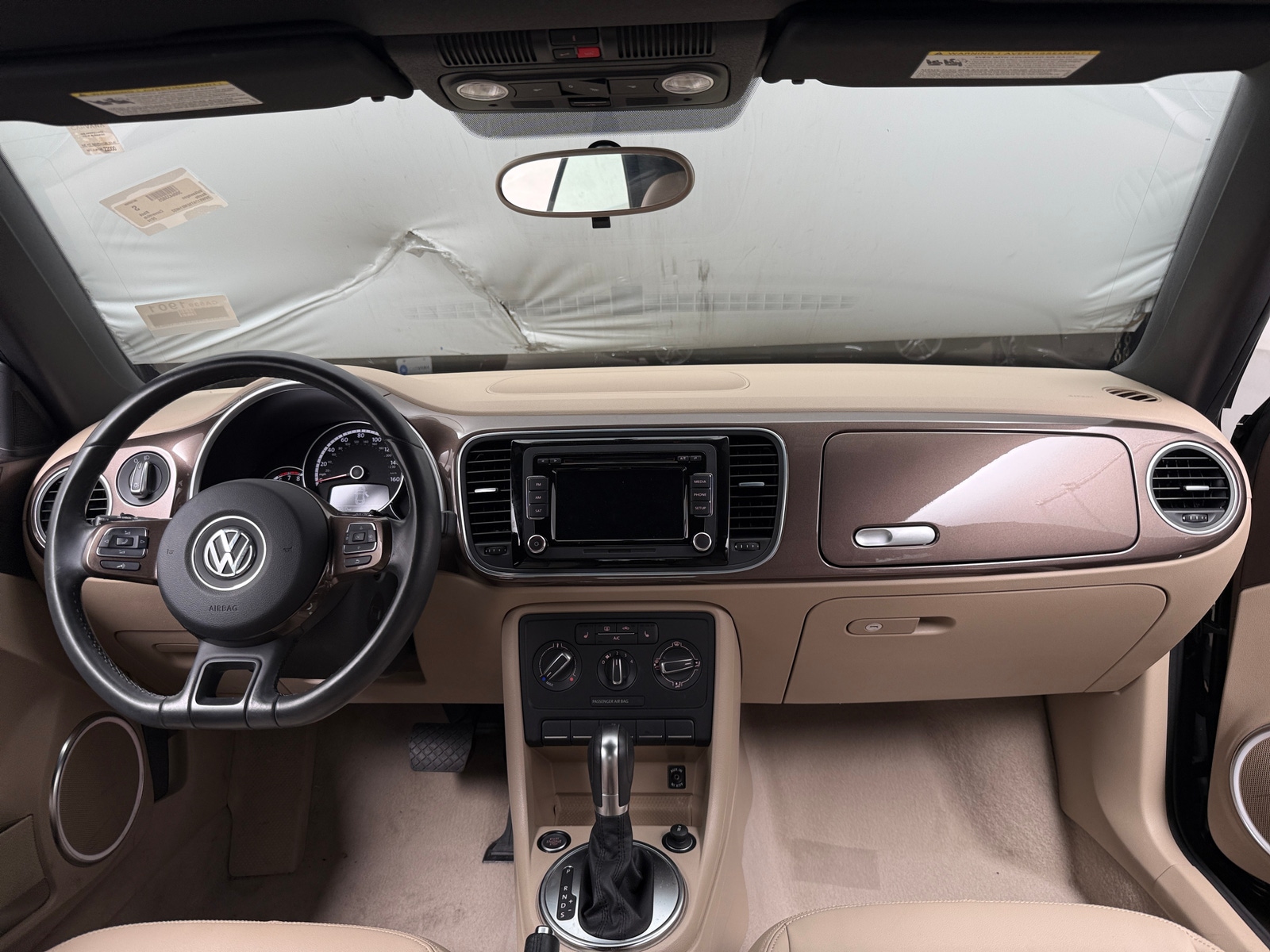 Thumbnail: 2014 Volkswagen Beetle - 2