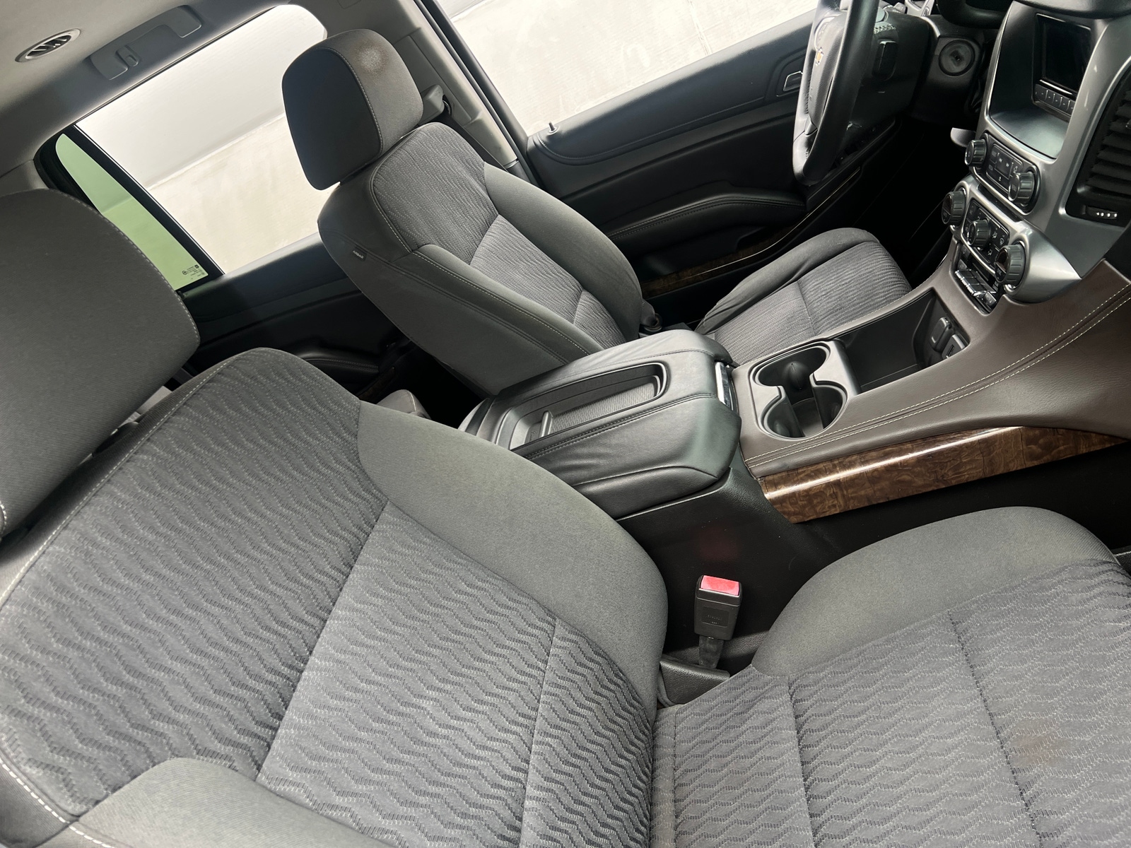 Thumbnail: 2015 Chevrolet Tahoe - 2