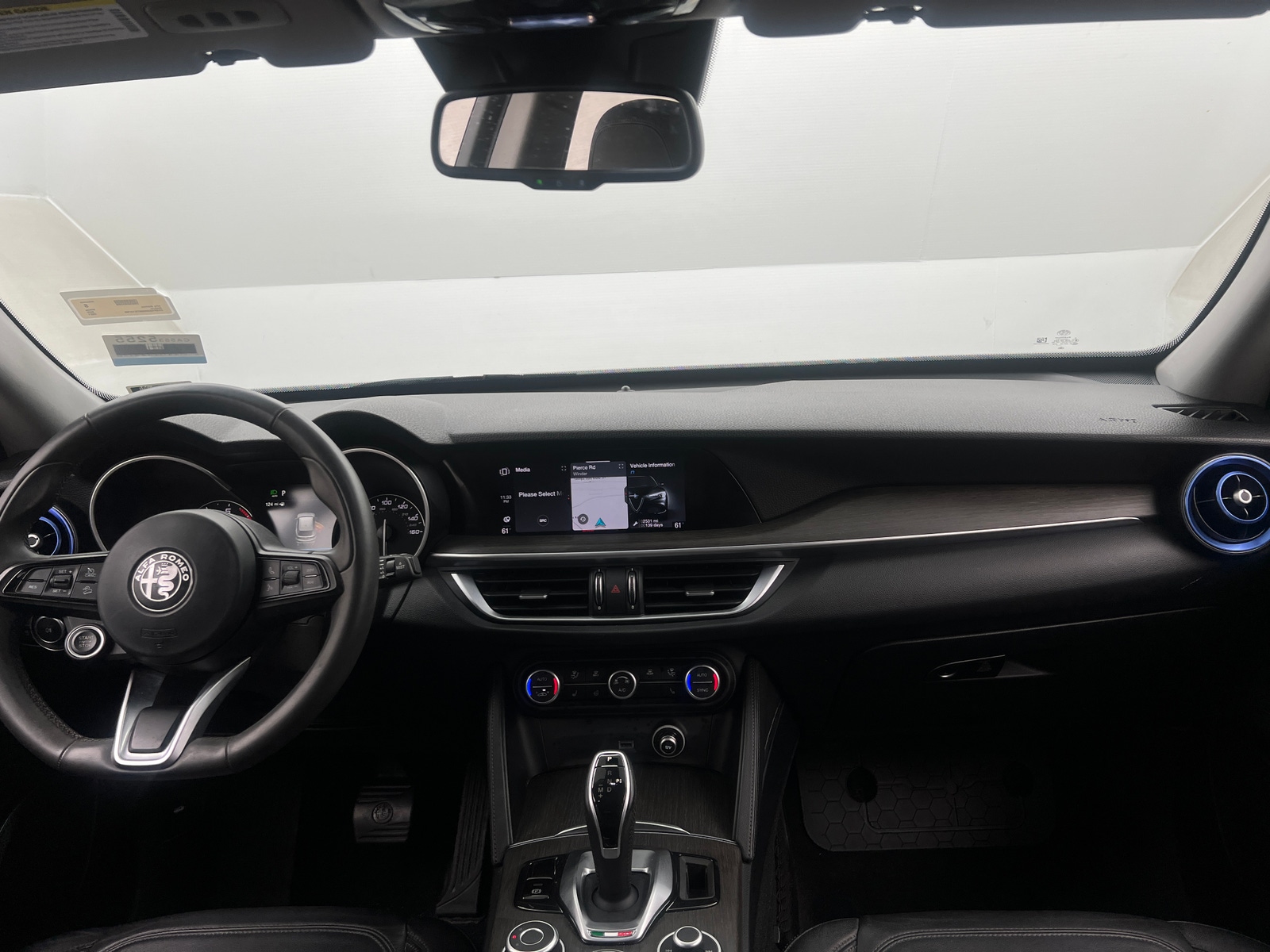 Thumbnail: 2021 Alfa Romeo Stelvio - 2