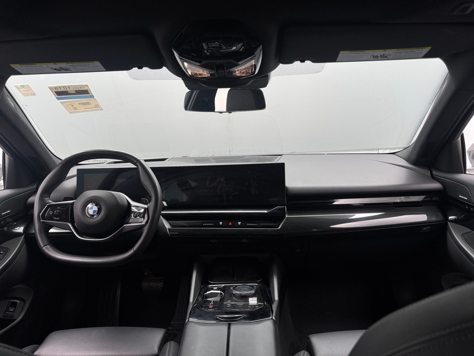 Thumbnail: 2024 BMW 5 Series - 3