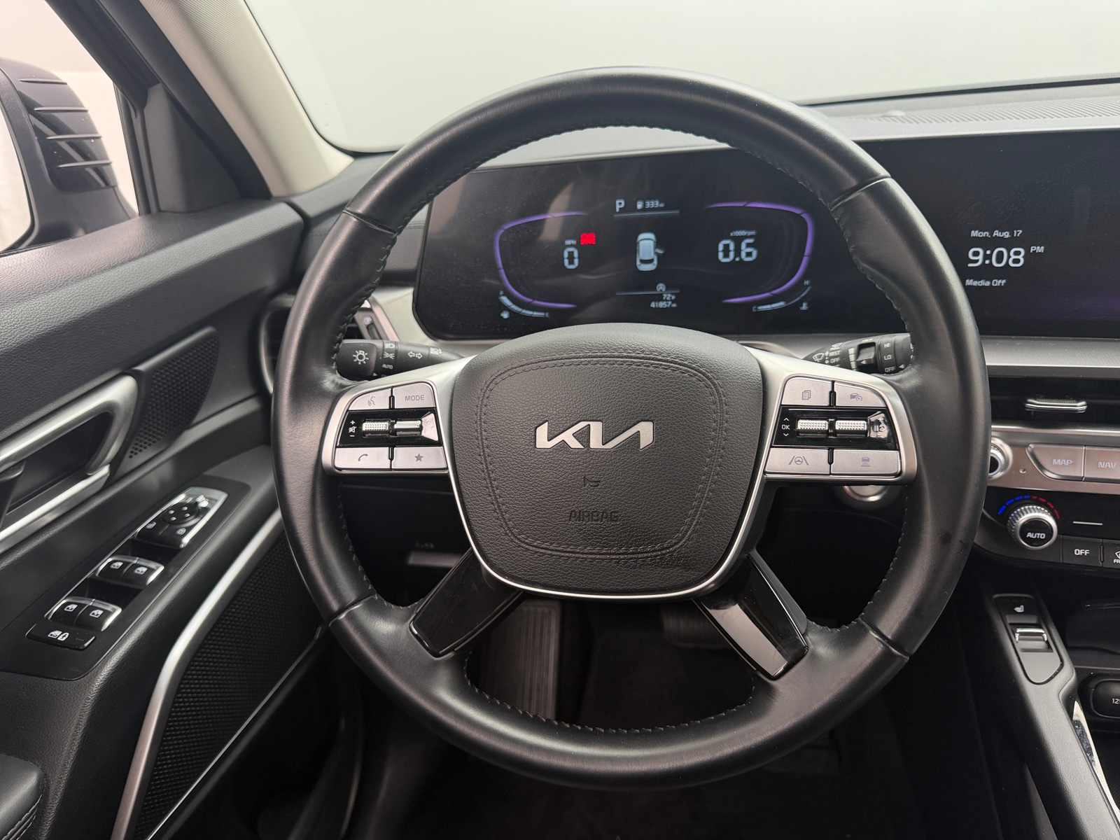 Thumbnail: 2025 Kia Telluride - 4