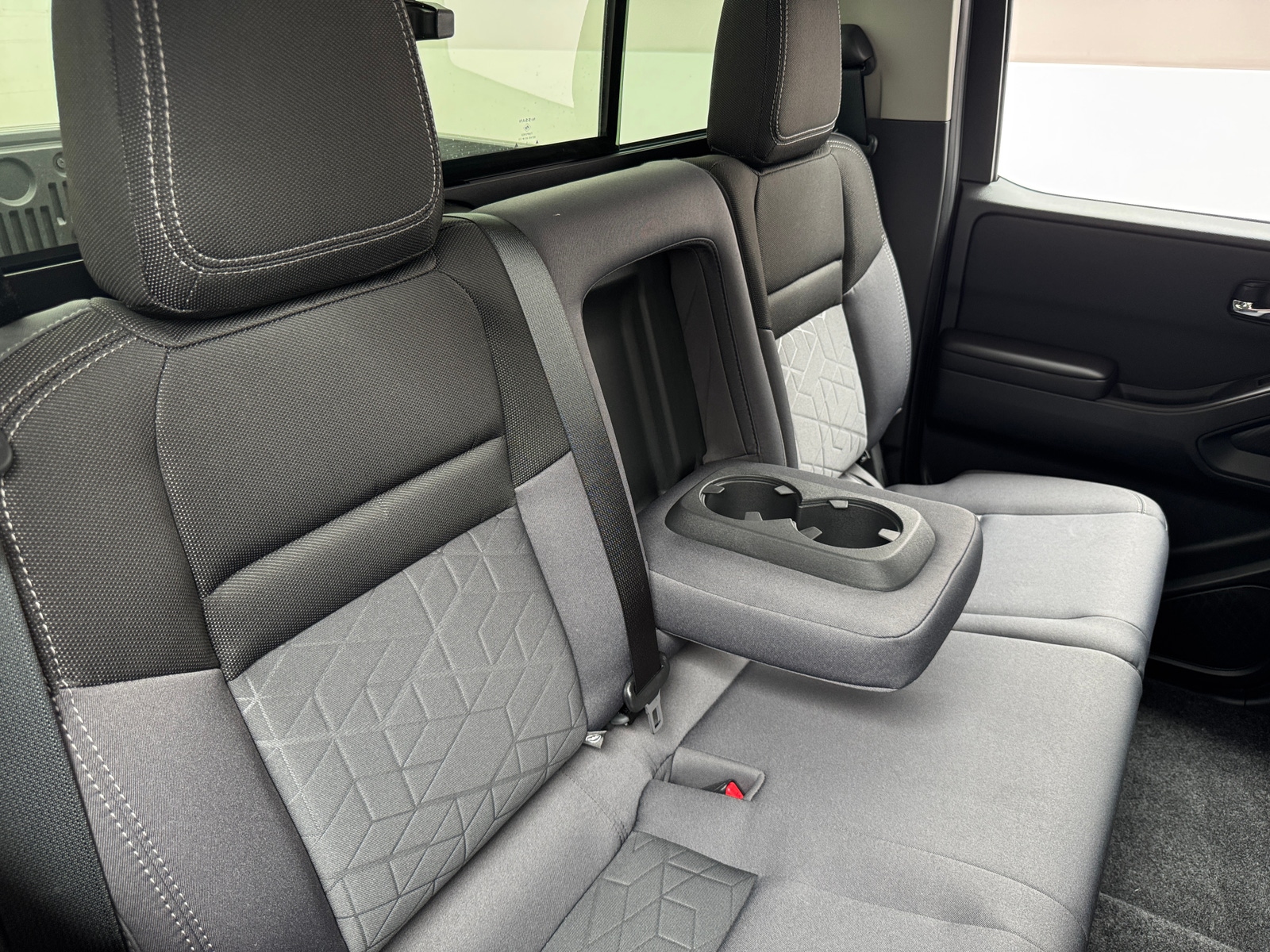 Thumbnail: 2026 Nissan Frontier - 6
