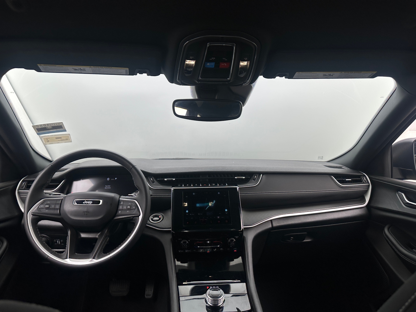 Thumbnail: 2024 Jeep Grand Cherokee - 3