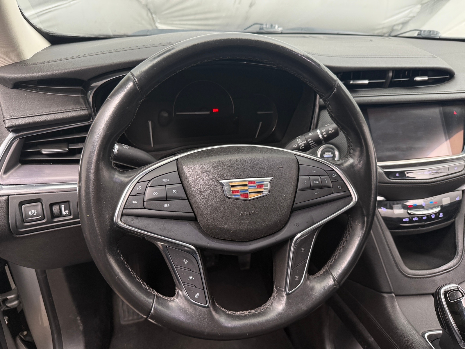 Thumbnail: 2019 Cadillac XT5 - 4