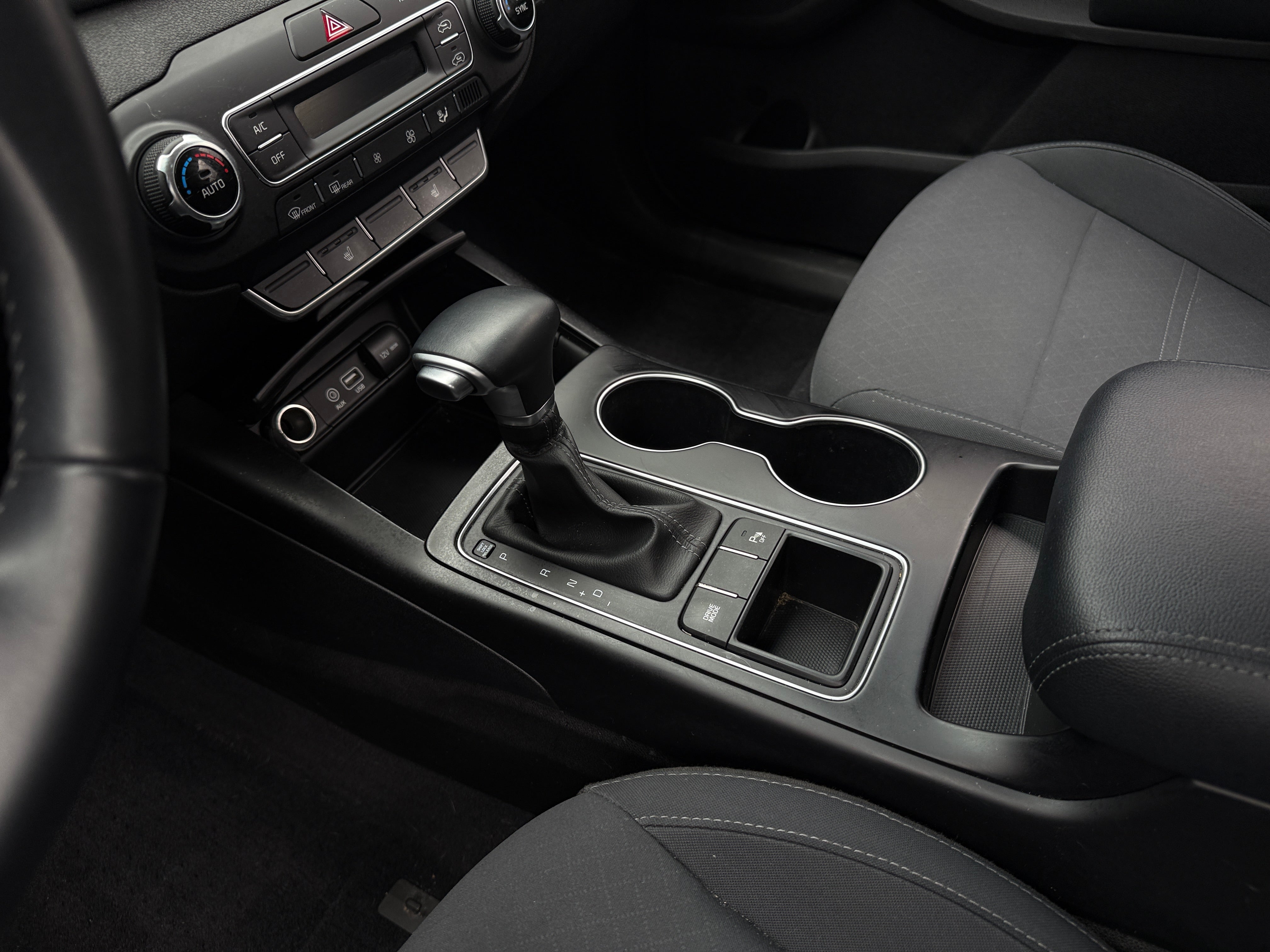 2019 Kia Sorento LX - Photo 7