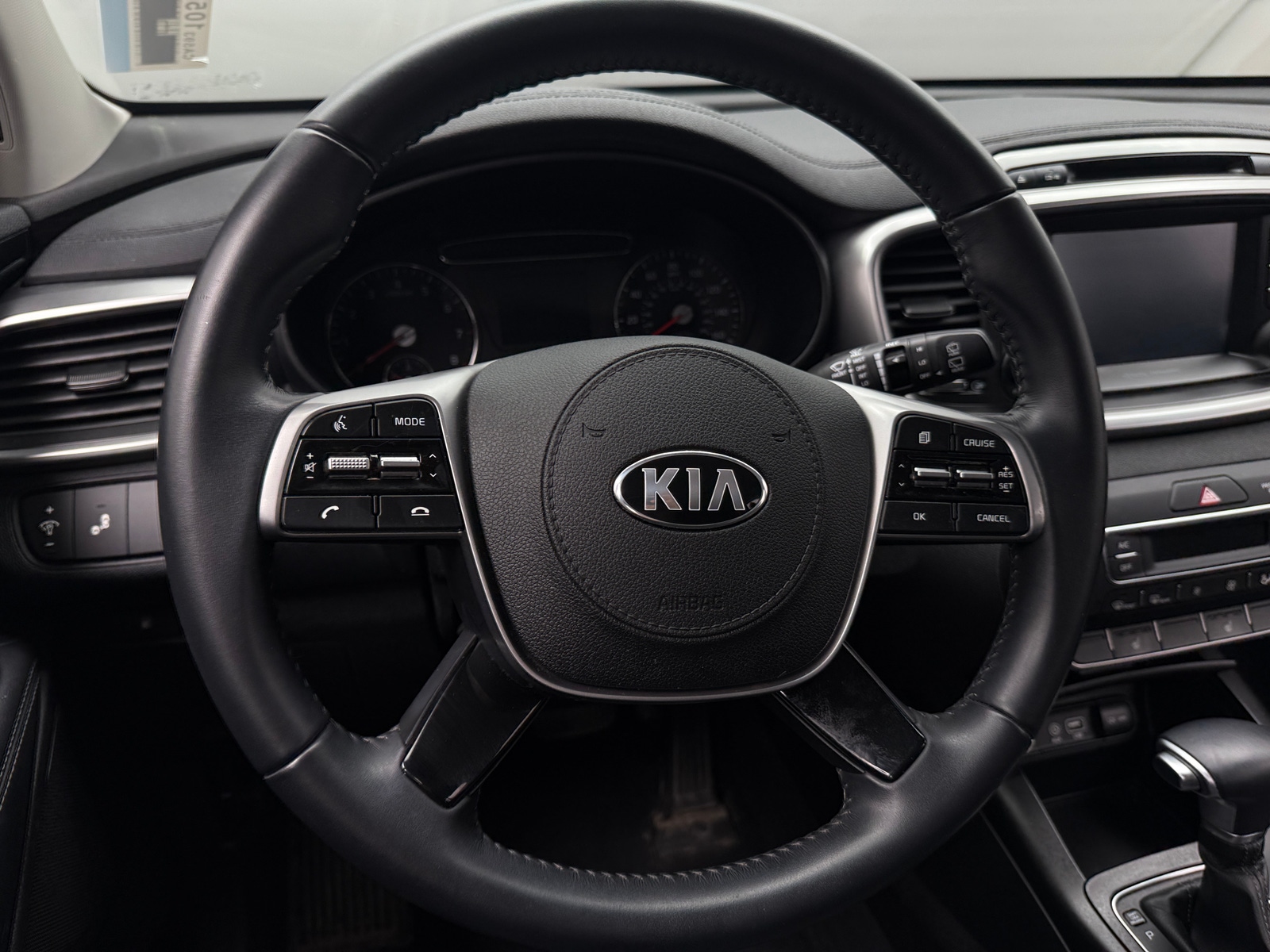 Thumbnail: 2019 Kia Sorento - 5