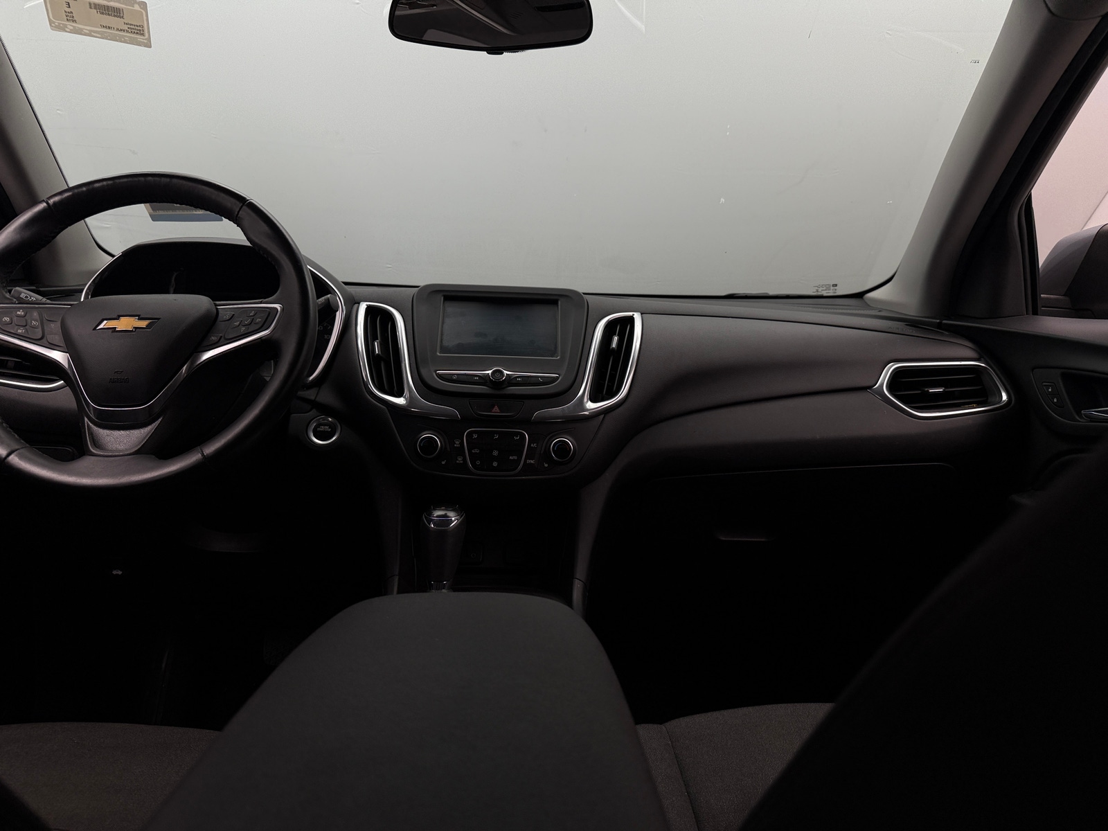 Thumbnail: 2018 Chevrolet Equinox - 3