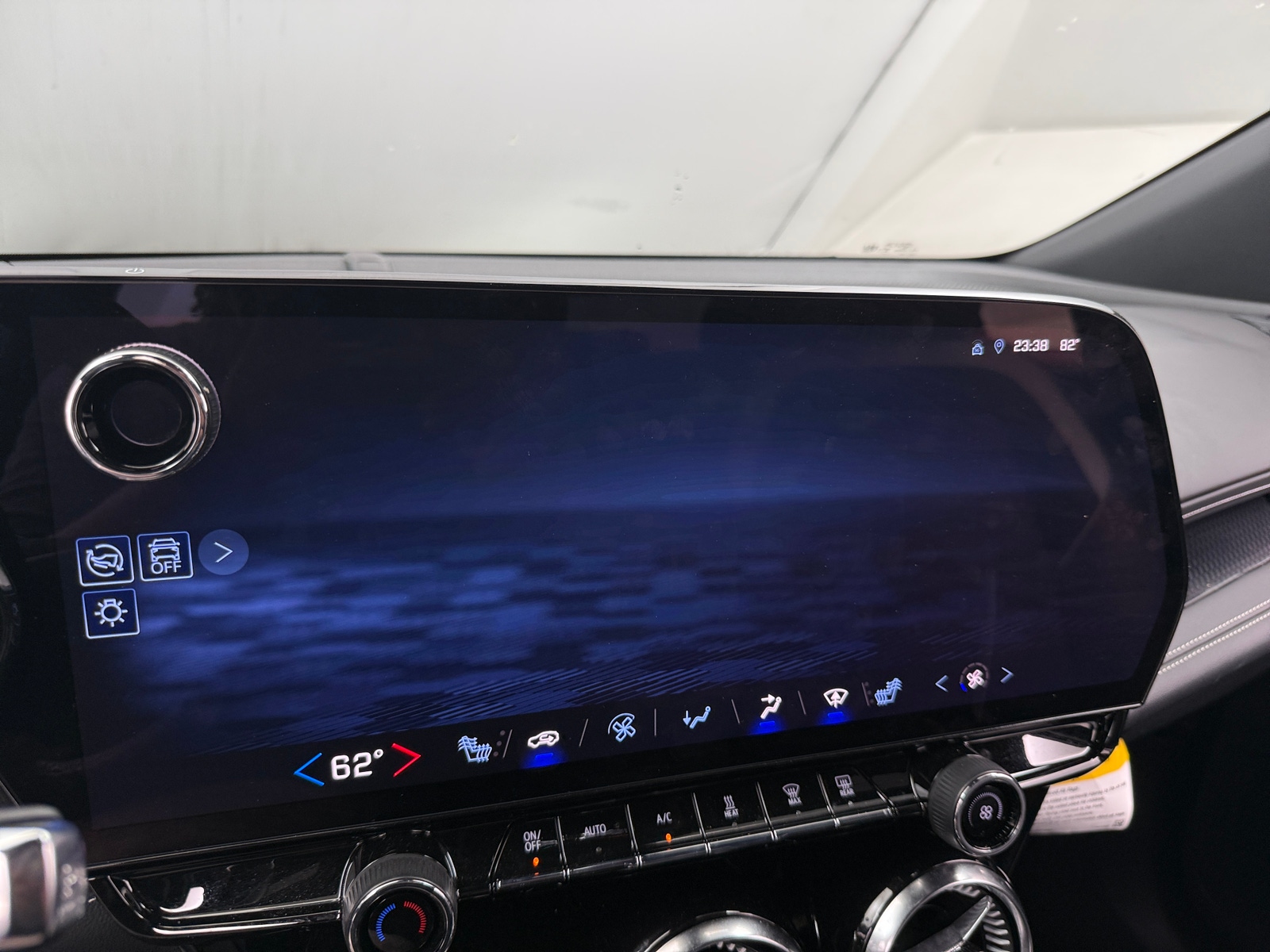Thumbnail: 2024 Chevrolet Blazer EV - 3