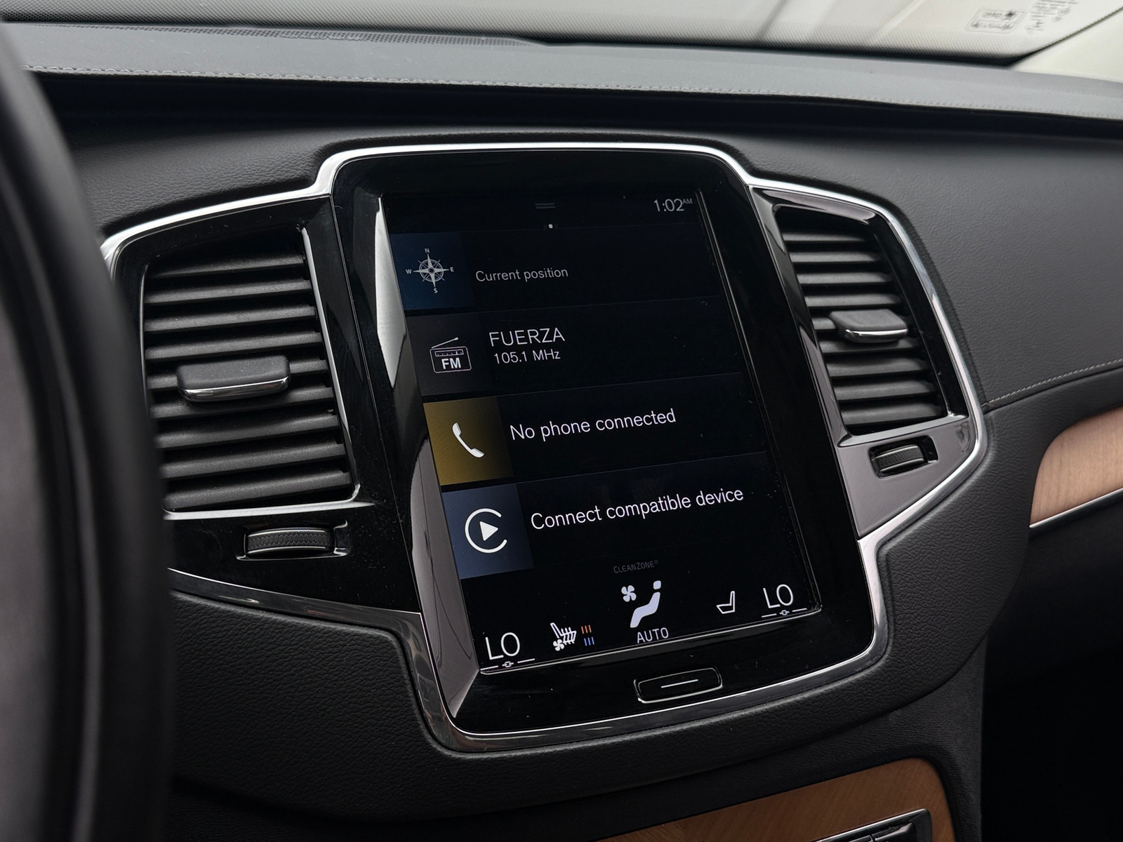 Thumbnail: 2020 Volvo XC90 - 3