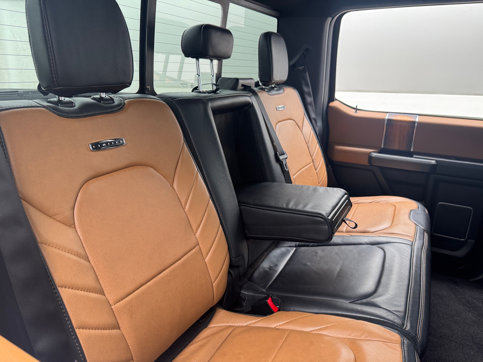 Thumbnail: 2017 Ford Econoline - 5