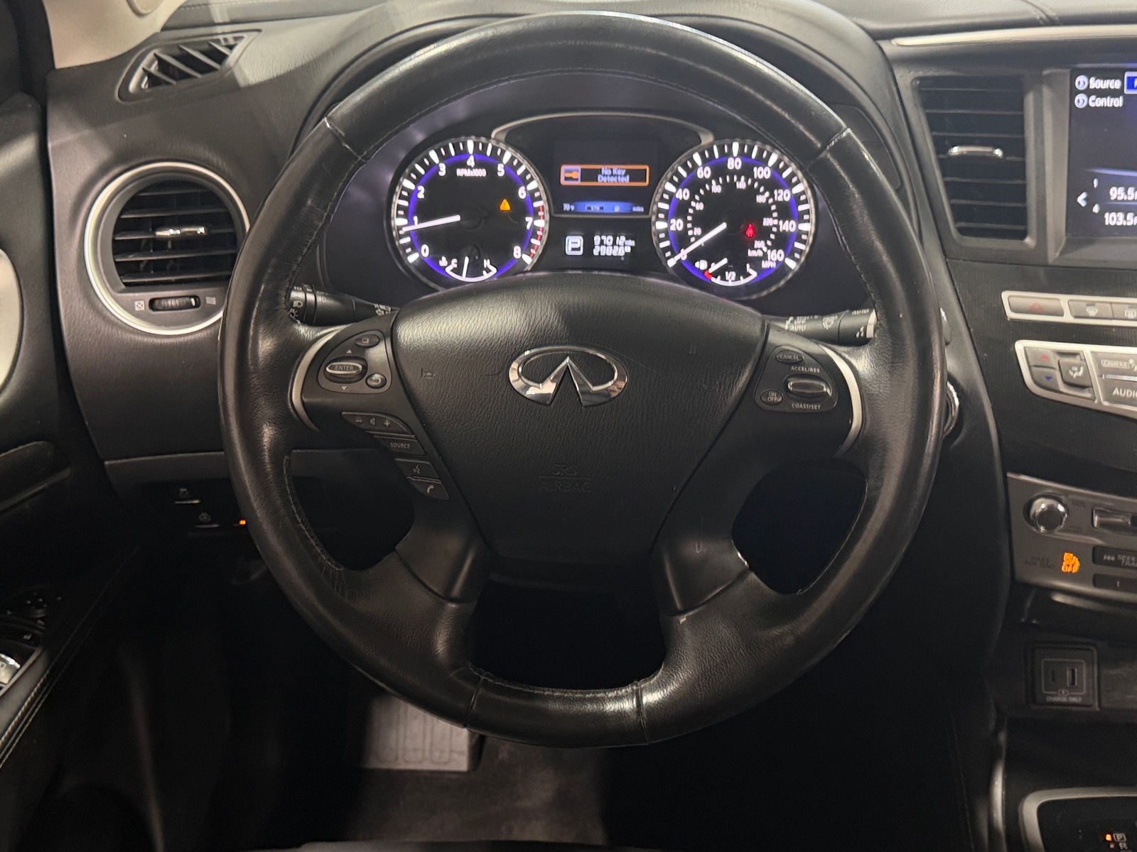 Thumbnail: 2019 INFINITI QX60 - 4