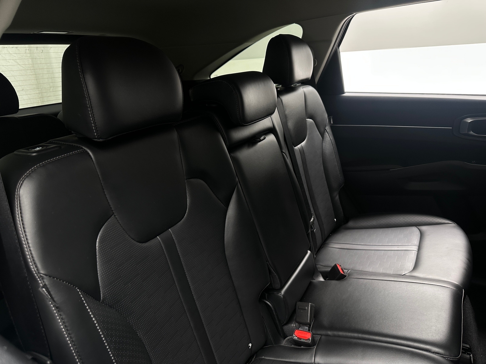 Thumbnail: 2025 Kia Sorento - 5