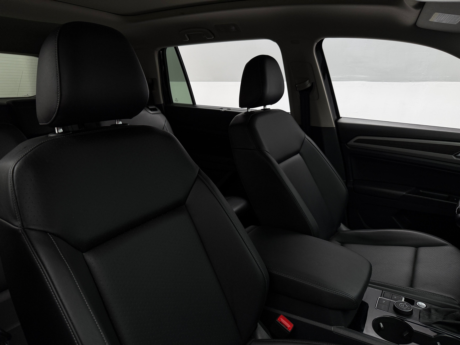 Thumbnail: 2019 Volkswagen Atlas - 2