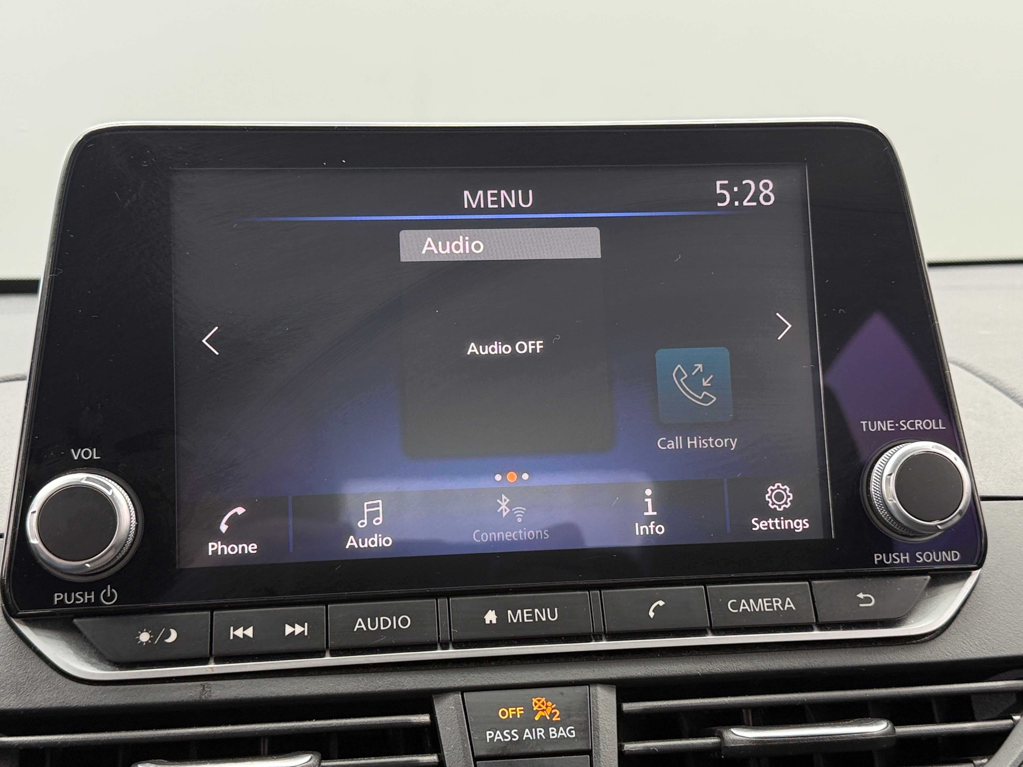 2025 Nissan Altima SV - Photo 11