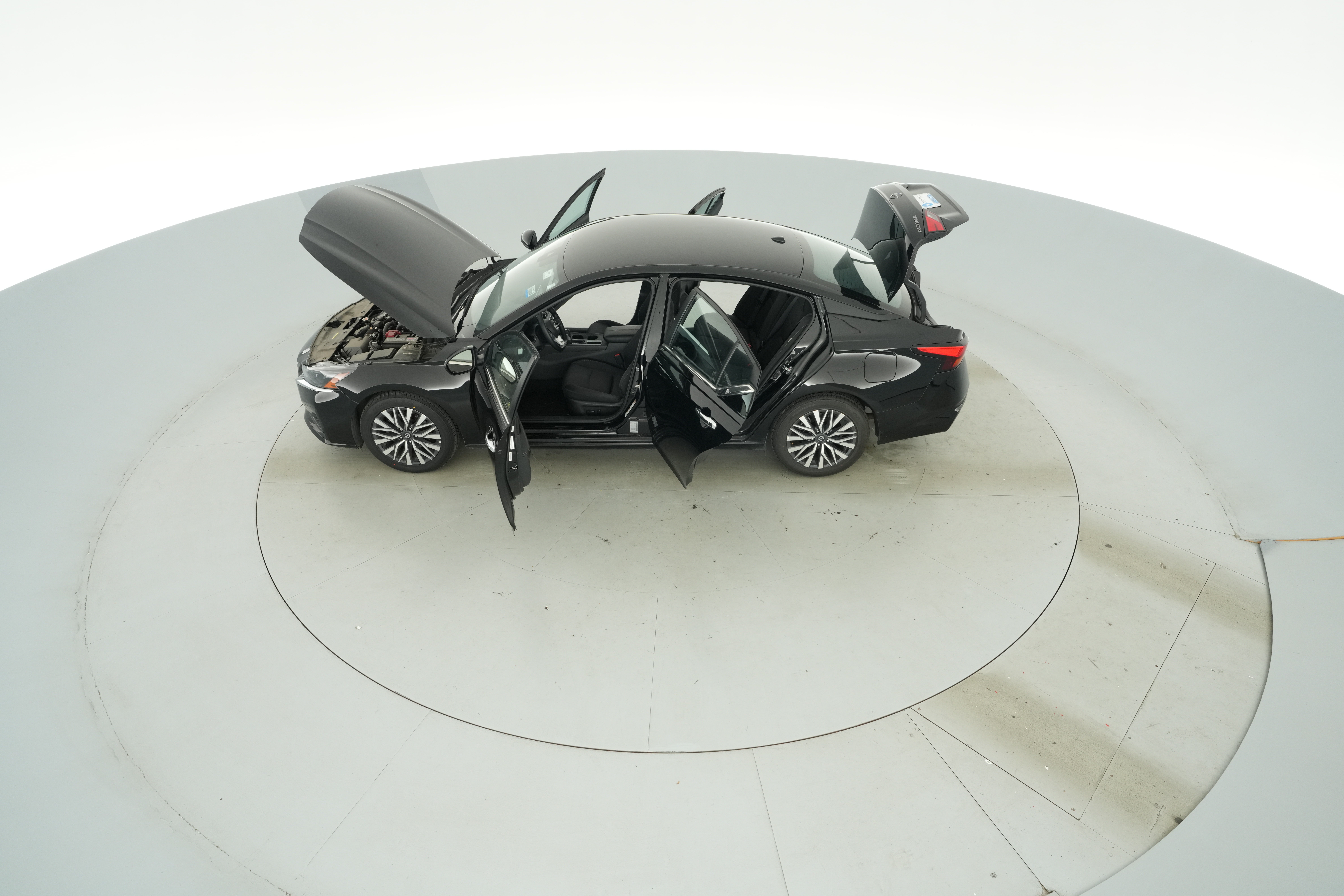 2025 Nissan Altima SV - Photo 42