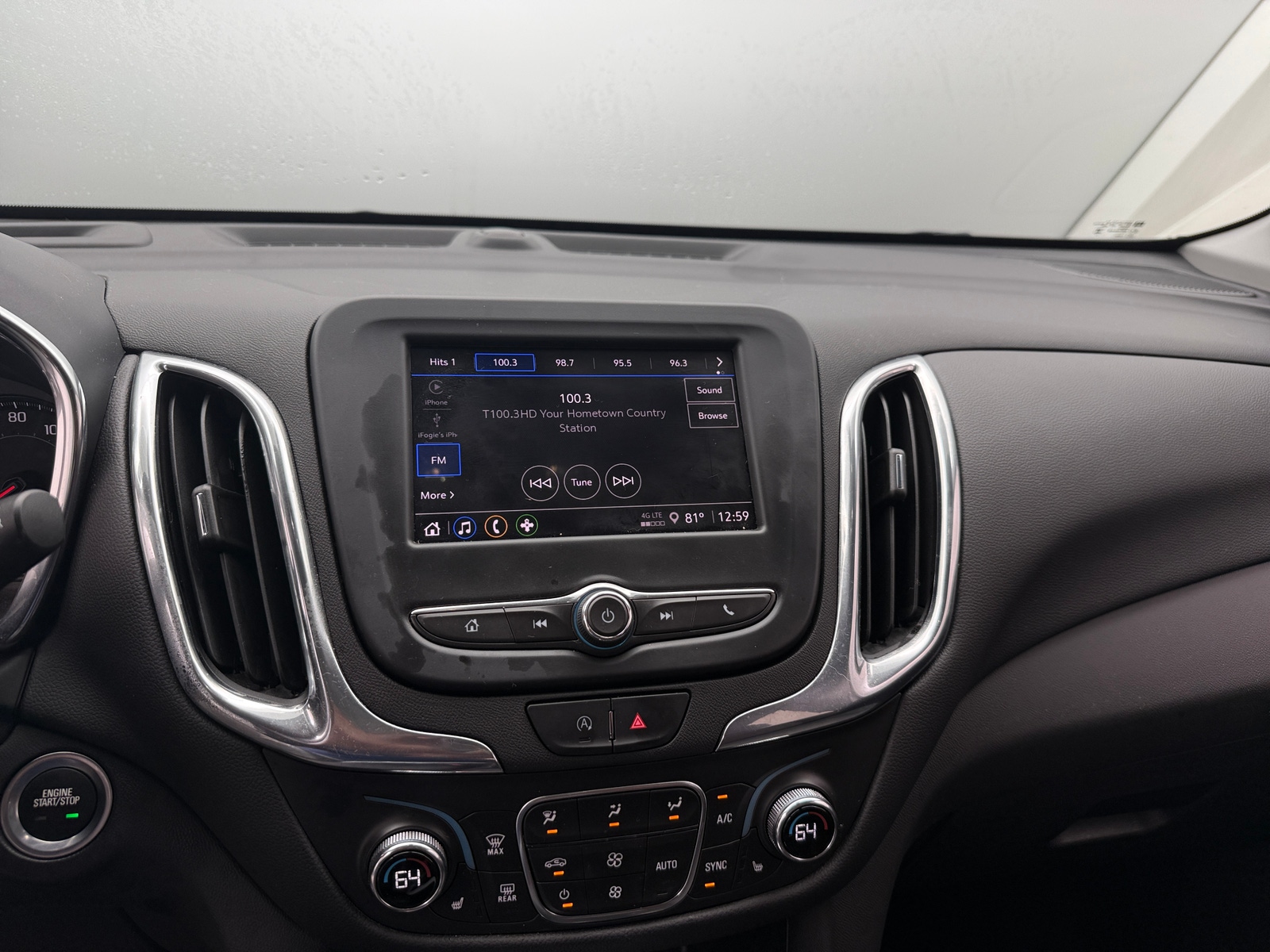 Thumbnail: 2023 Chevrolet Equinox - 4