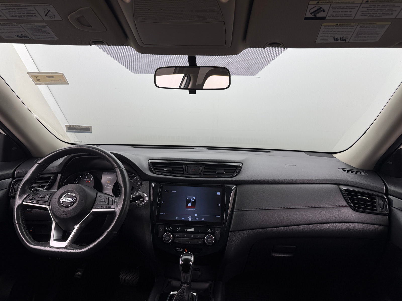 Thumbnail: 2017 Nissan Rogue - 3
