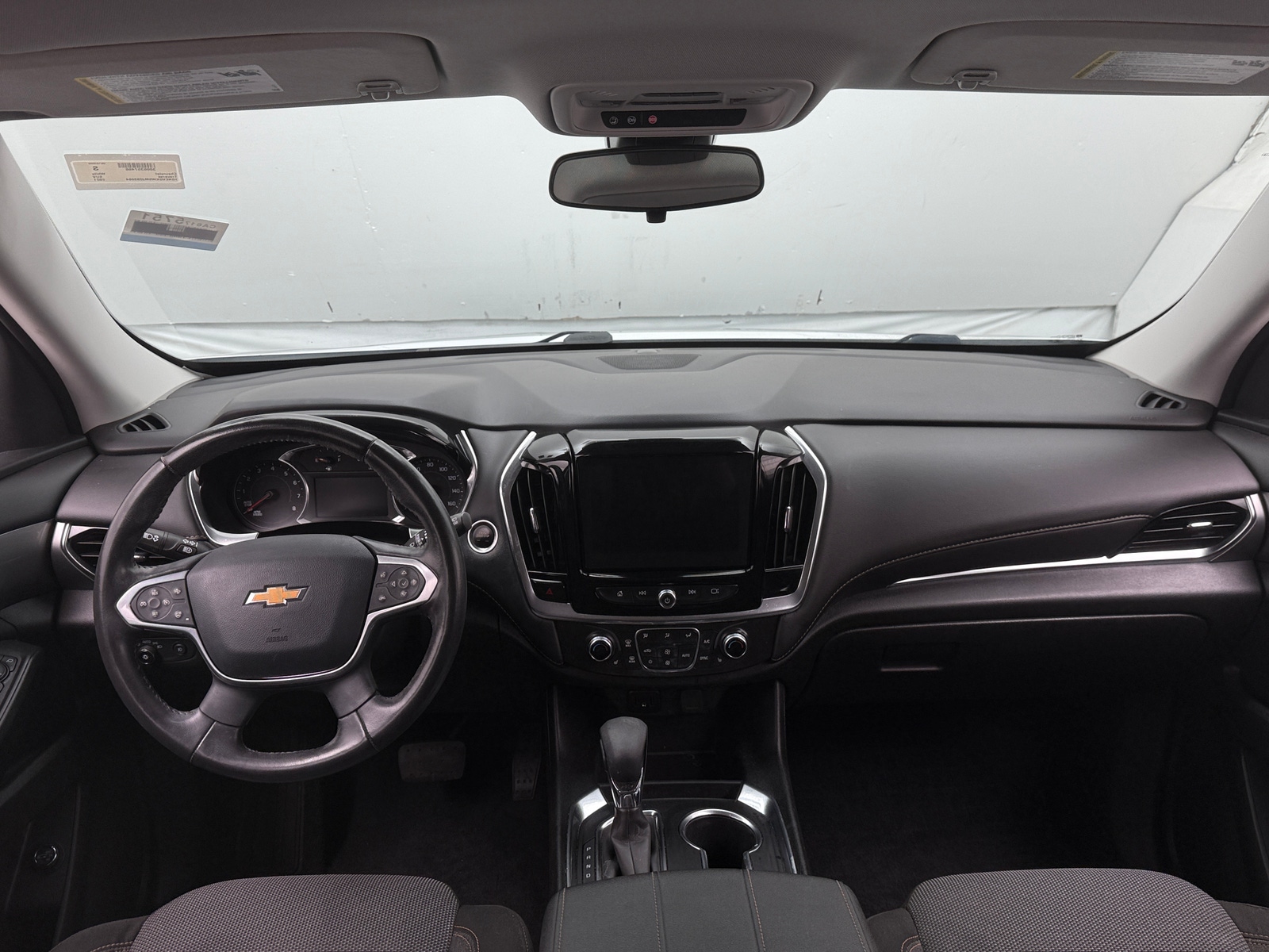 Thumbnail: 2021 Chevrolet Traverse - 3