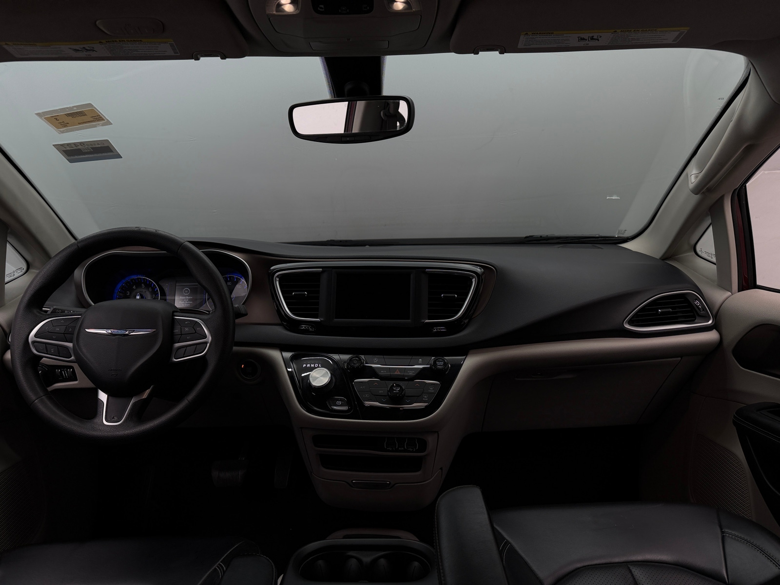Thumbnail: 2021 Chrysler Voyager - 2