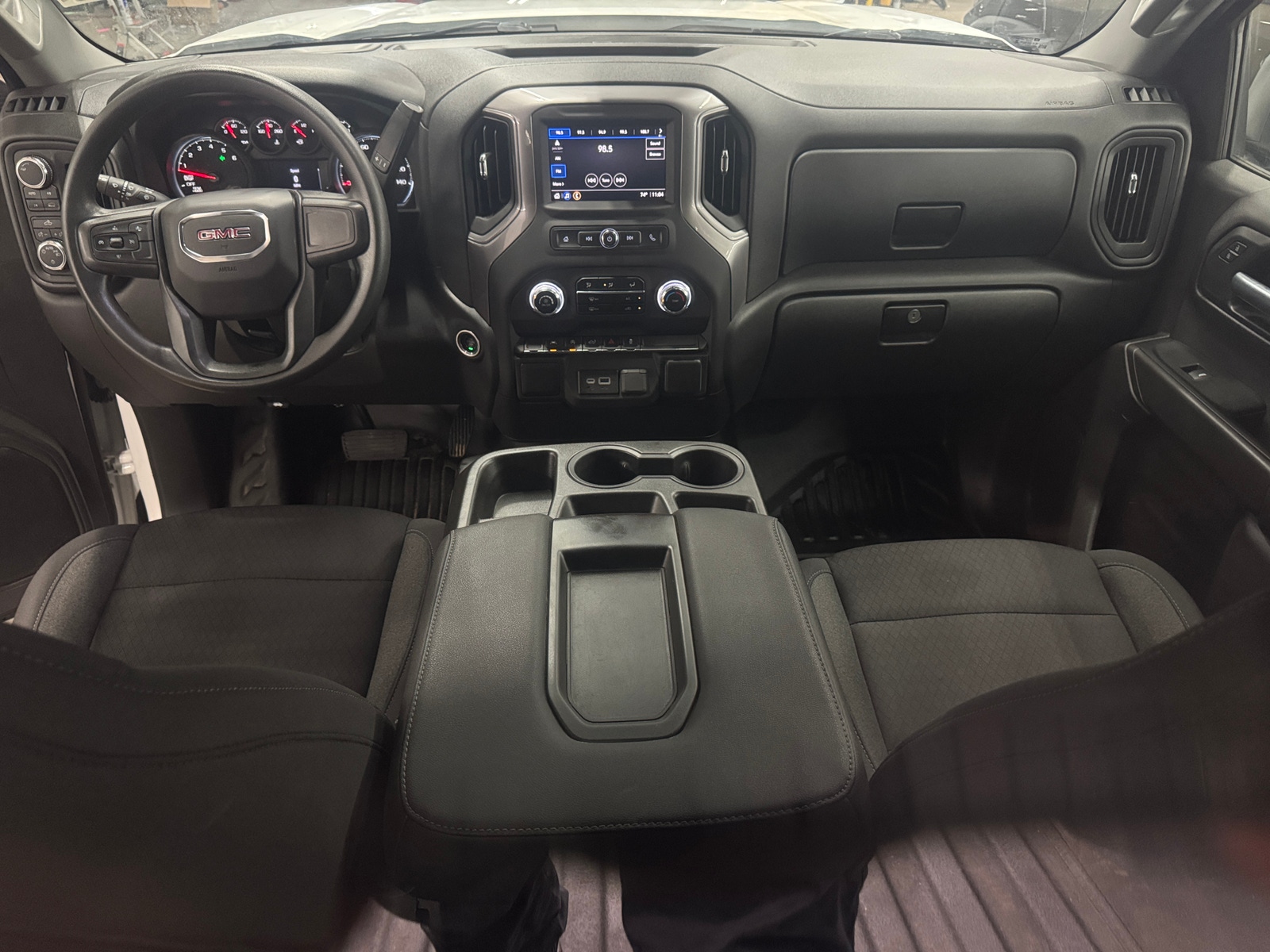 Thumbnail: 2023 GMC Sierra 1500 - 3