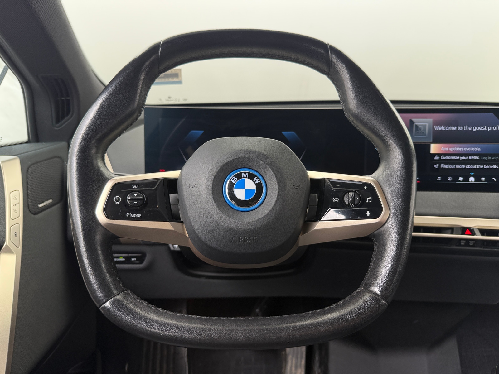 Thumbnail: 2024 BMW iX - 4