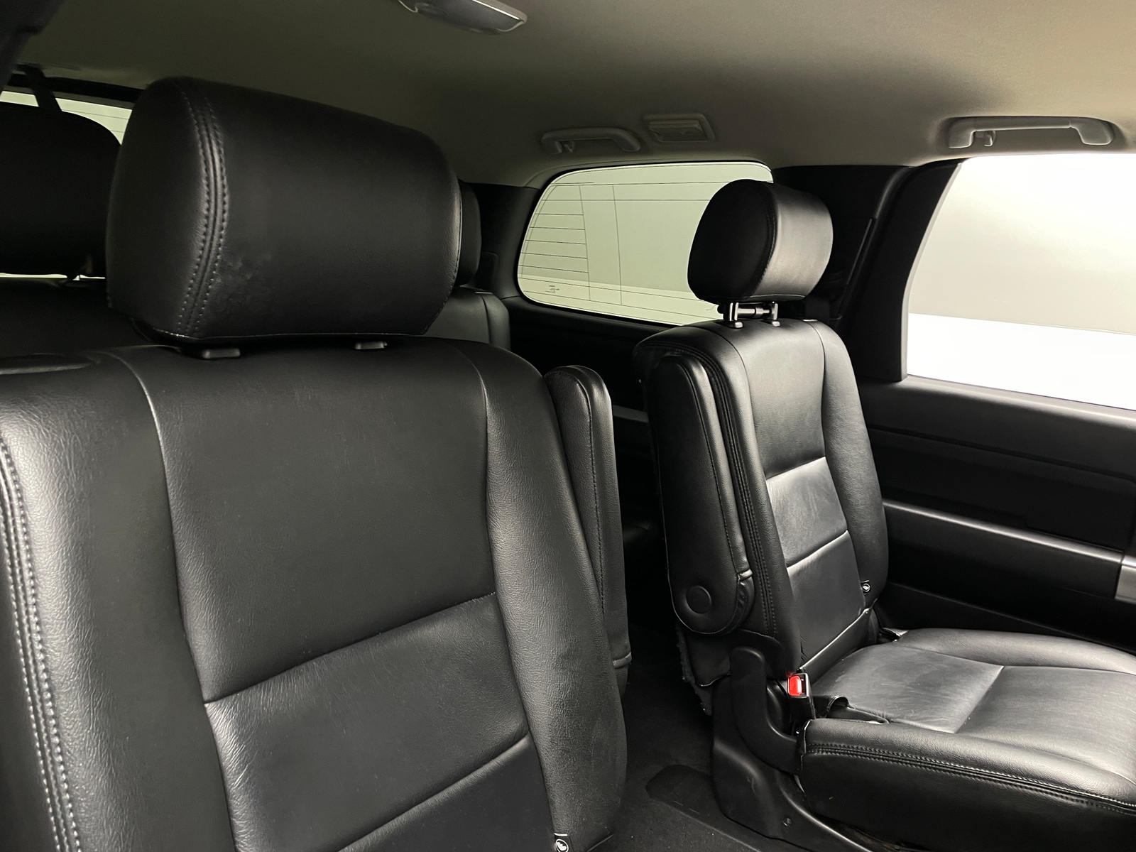Thumbnail: 2022 Toyota Sequoia - 6