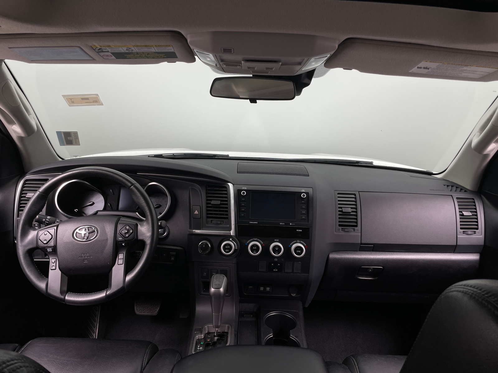 Thumbnail: 2022 Toyota Sequoia - 3