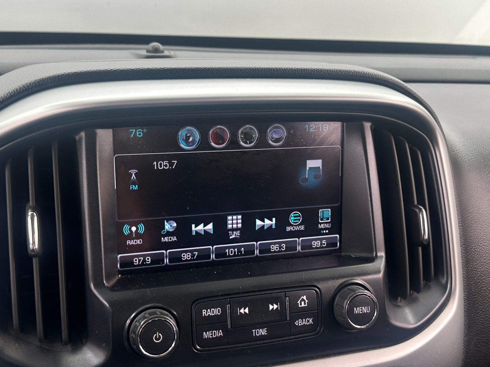 Thumbnail: 2016 Chevrolet Colorado - 4