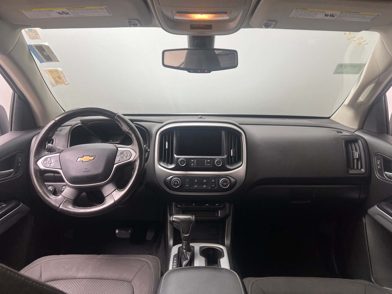 Thumbnail: 2019 Chevrolet Colorado - 3