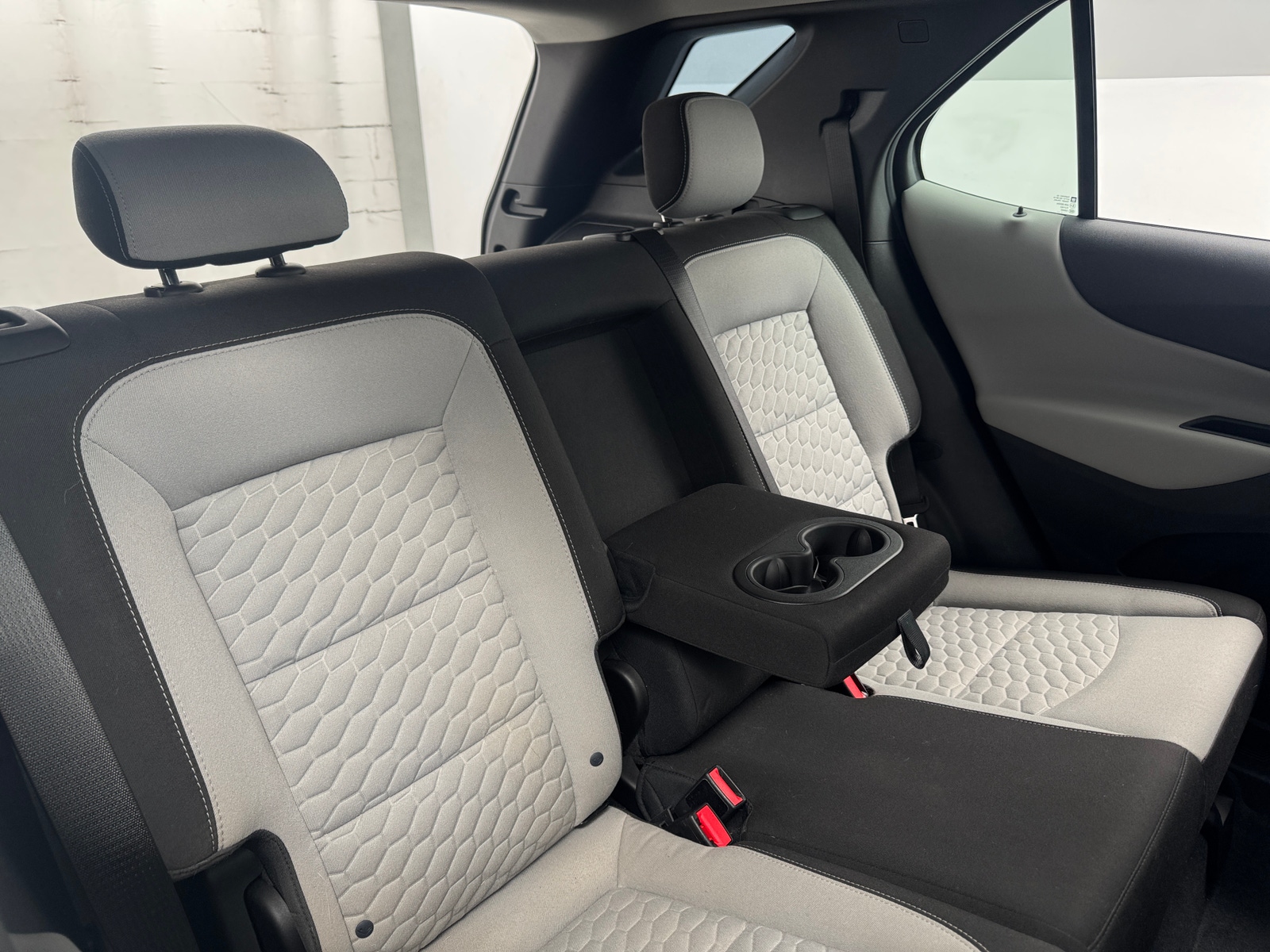 Thumbnail: 2018 Chevrolet Equinox - 6