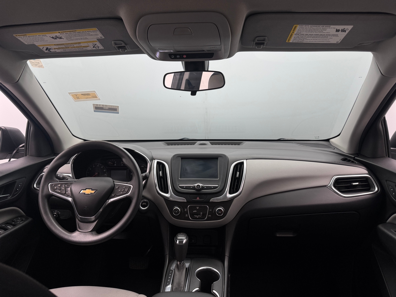 Thumbnail: 2018 Chevrolet Equinox - 3