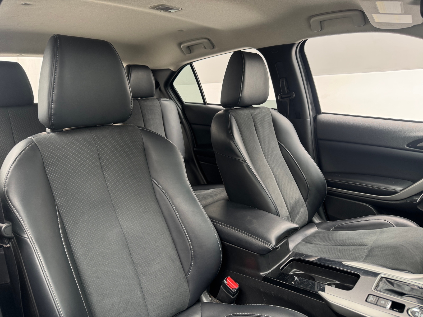 Thumbnail: 2024 Mitsubishi Eclipse Cross - 2