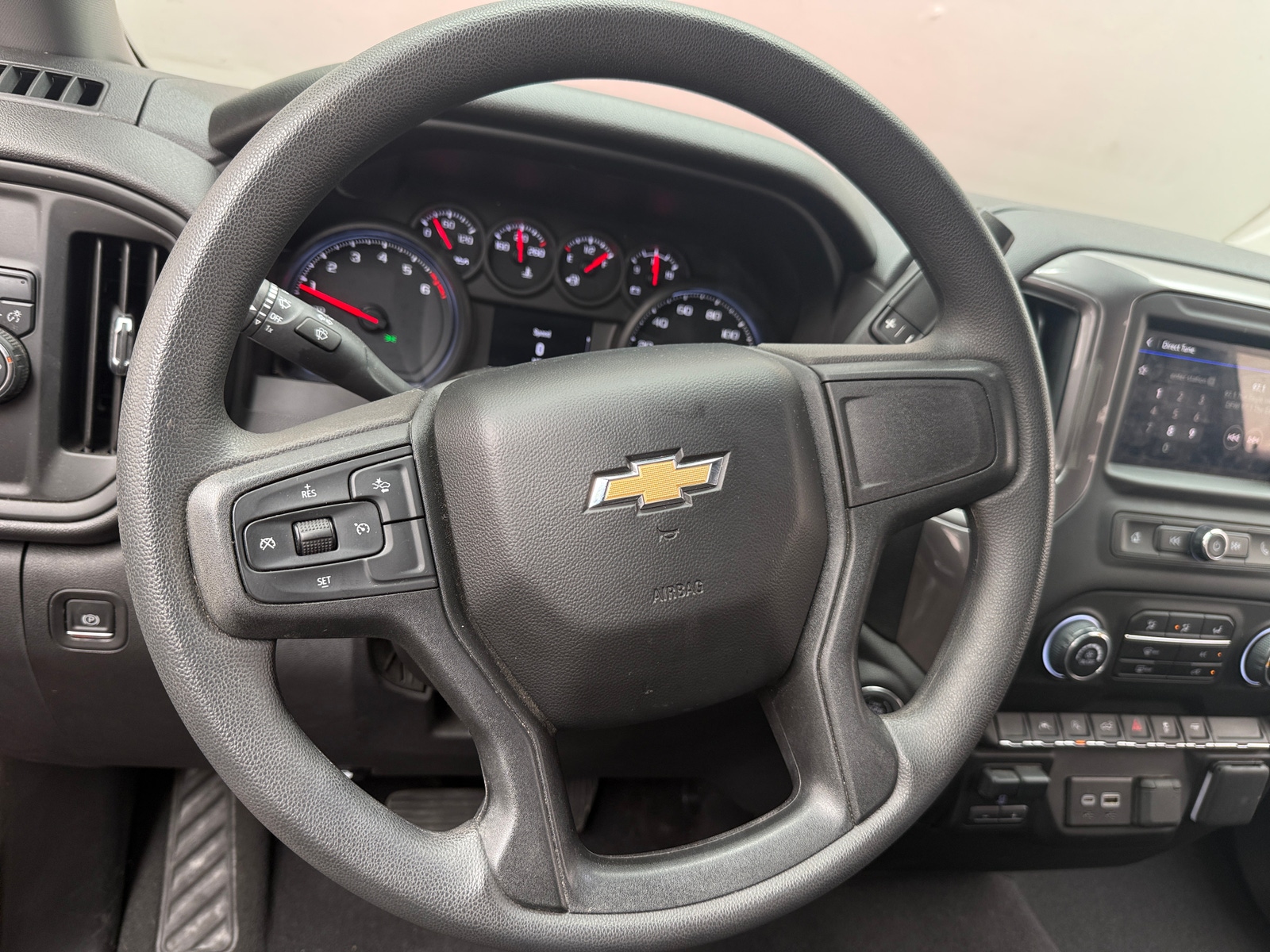 Thumbnail: 2023 Chevrolet Silverado 1500 - 5