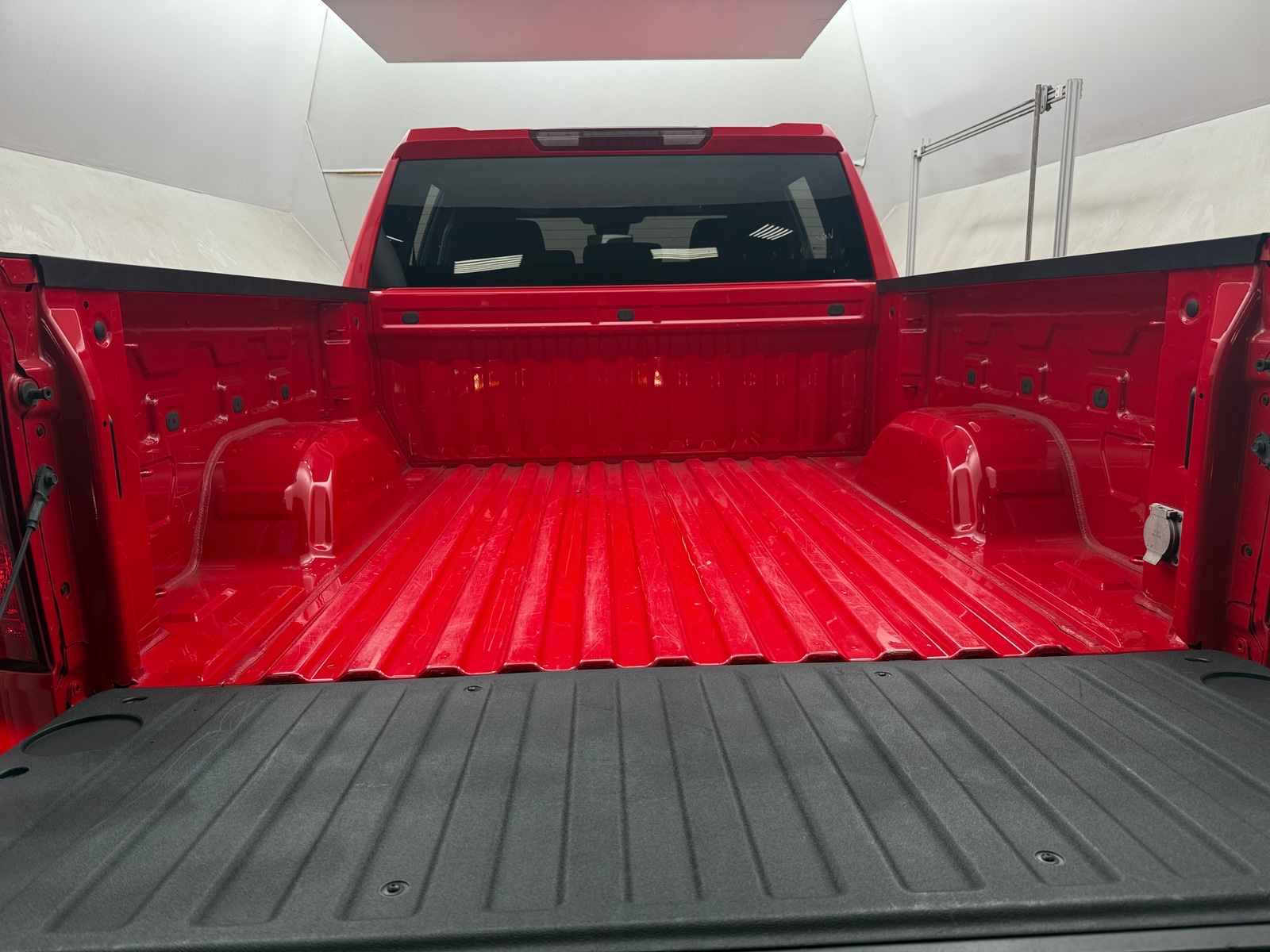 Thumbnail: 2023 Chevrolet Silverado 1500 - 7