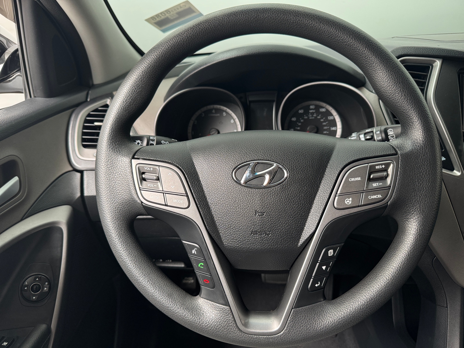 Thumbnail: 2016 Hyundai Santa Fe - 5
