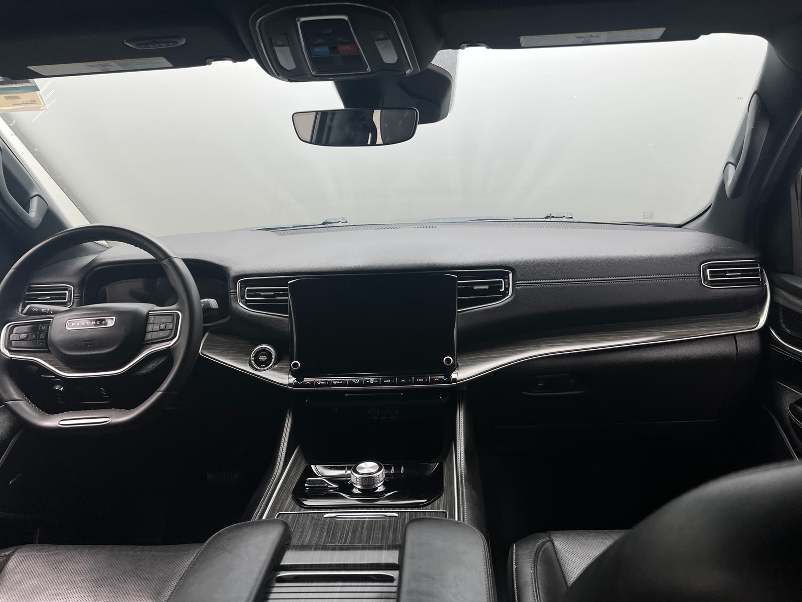 Thumbnail: 2023 Jeep Wagoneer - 2