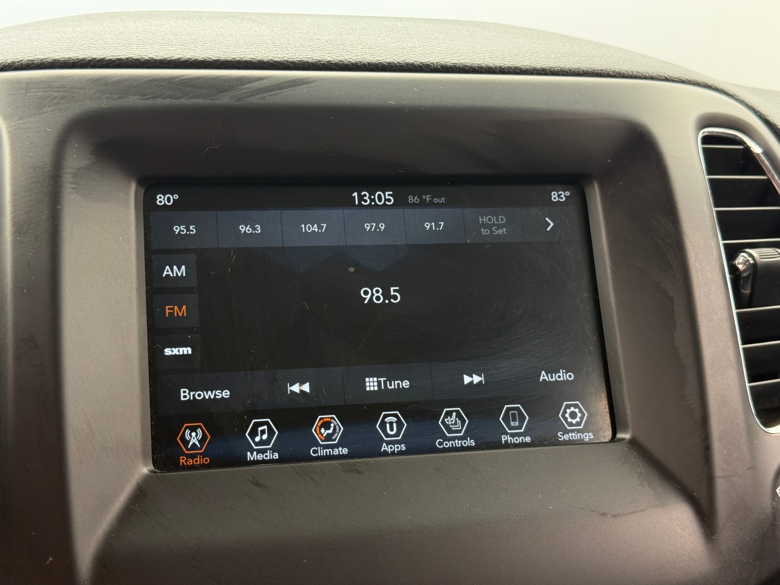 Thumbnail: 2019 Jeep Compass - 4