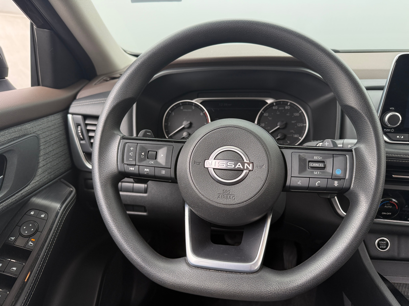 Thumbnail: 2023 Nissan Rogue - 5