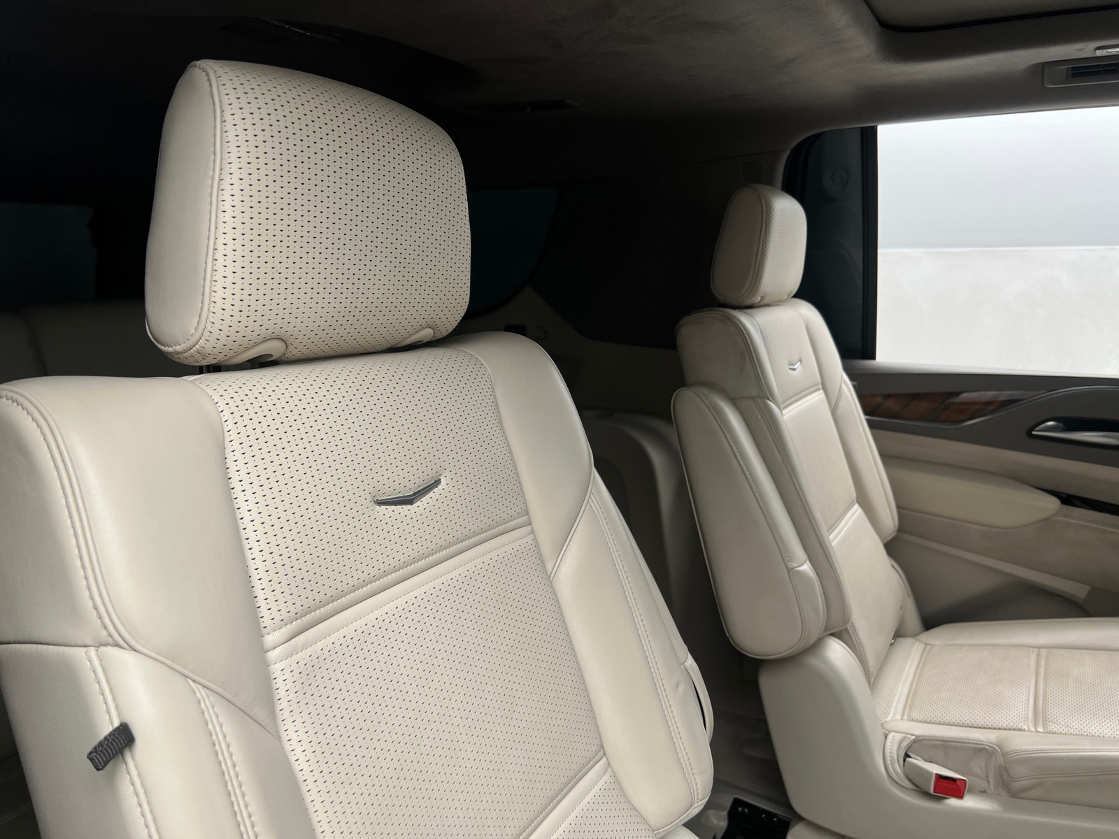 Thumbnail: 2021 Cadillac Escalade - 5