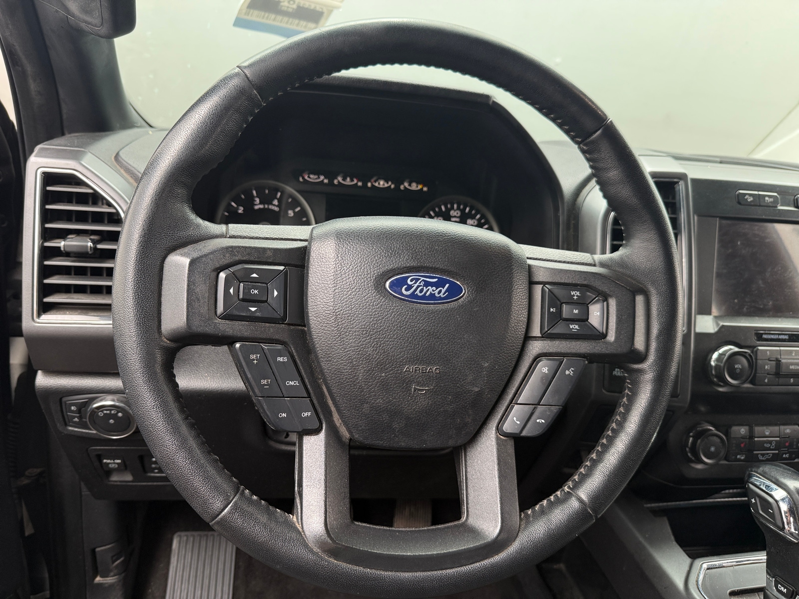 Thumbnail: 2020 Ford Econoline - 5