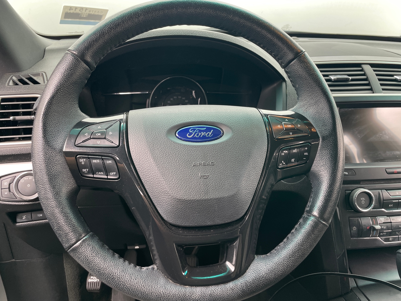 Thumbnail: 2017 Ford Explorer - 5